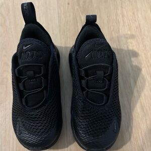 8C Nike Air Toddler Black Mesh Sneakers